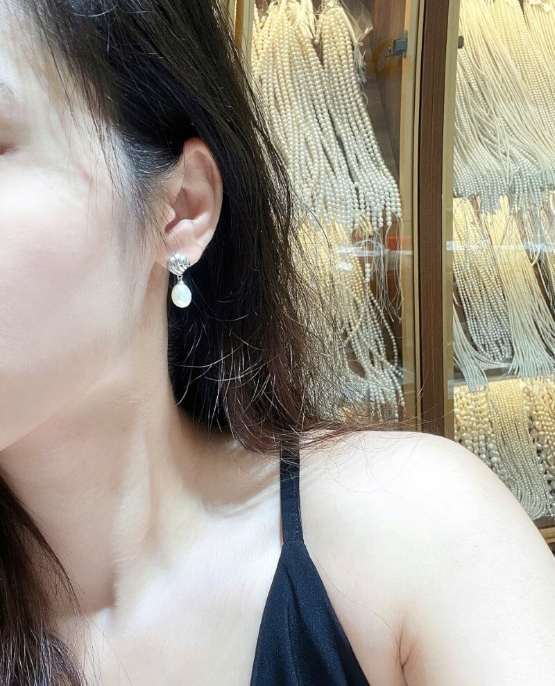 Bông tai ngọc trai thật